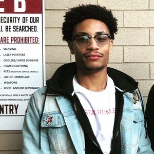 Meet your Posher, Kendall